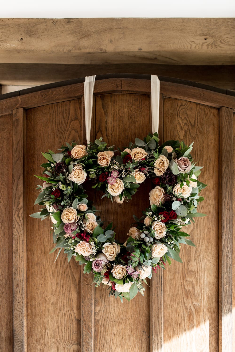 Heart rose wreath decor